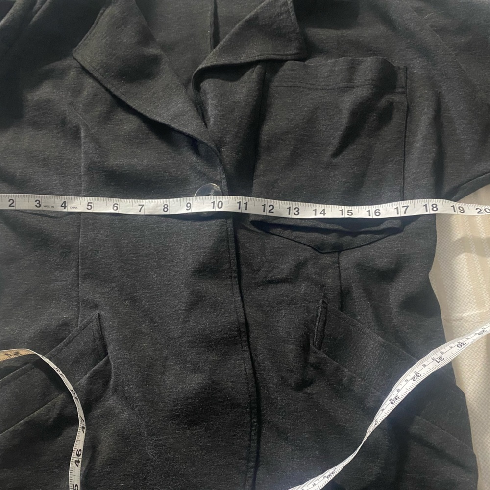 CAbi Women’s Casual Charcoal Ponte Knit Lisbon Topper Jacket  size Small - Picture 8 of 9